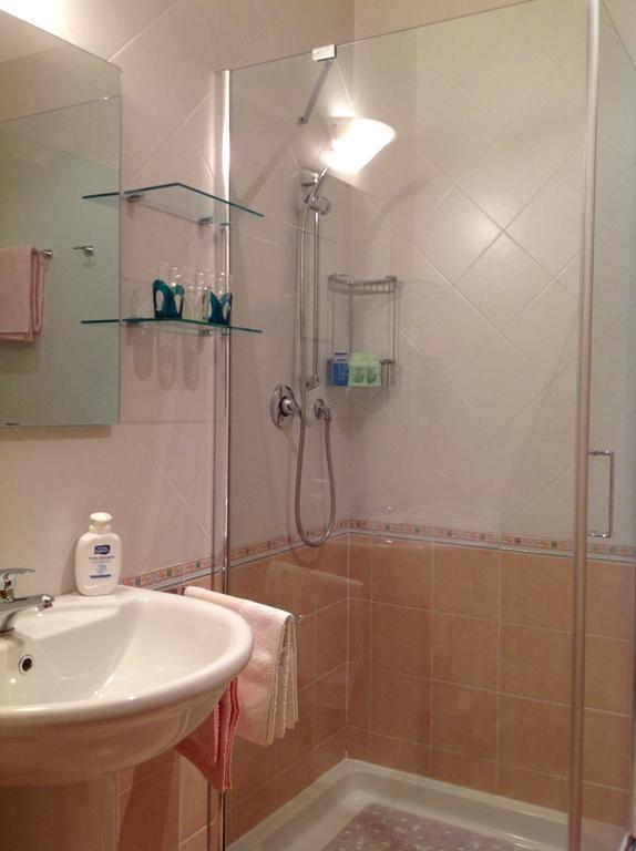 B&B Crispi Triest Cameră foto